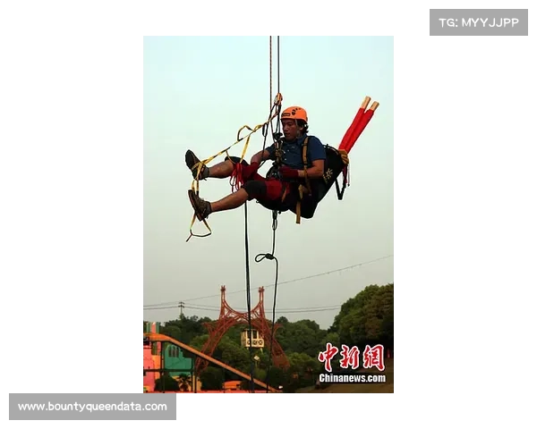 郑州攀岩馆安全绳事故引关注 全国行业协会启动安全巡检行动 郑州攀岩馆安全绳事故引关注 全国行业协会启动安全巡检行动