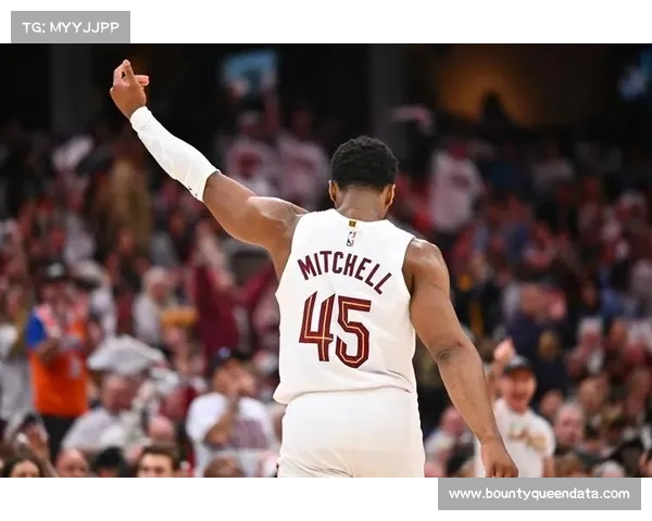 快船骑士交易后首战，莱昂纳德米切尔直接对话